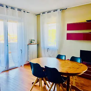 https://orio-relaxfly.italymilanhotels.net