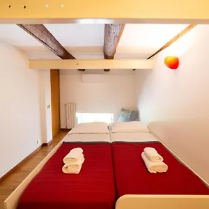 https://very-big-three-bedrooms-great-balcony-and-view-on.hotels-amalfi.com